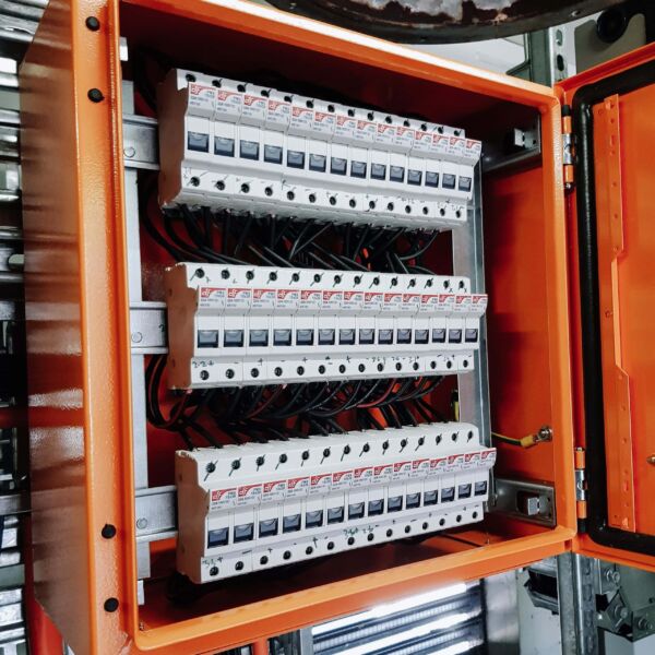 Single Pole Fuse Holder 1000V DC